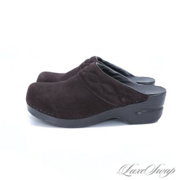 Lands End Chocolate Brown Suede Rubber Sole Mules/Clogs. Size 8. - Picture 2 of 7